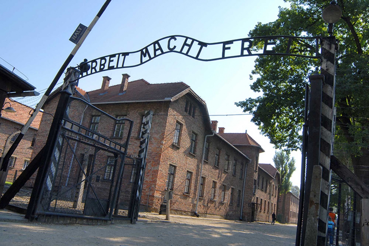 Cracovia - Auschwitz - EquoTube