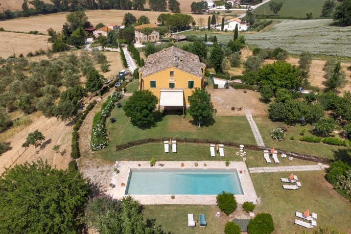 Villa Scuderi Country House B&B