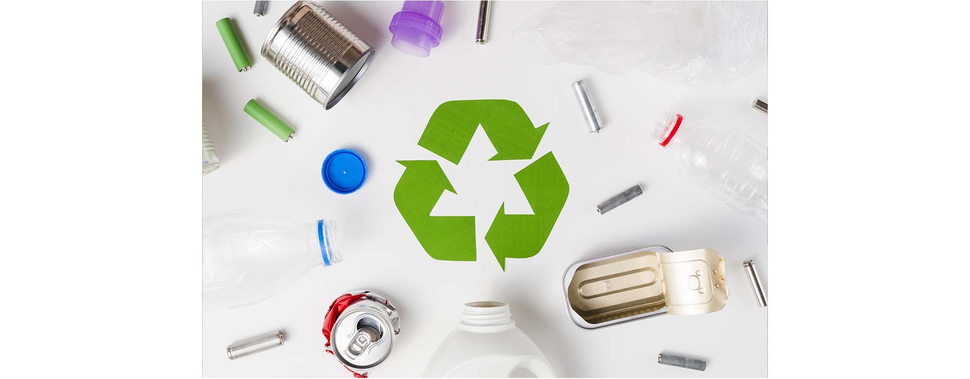 Design del riciclo e del riutilizzo di elementi per creare senza sprecare