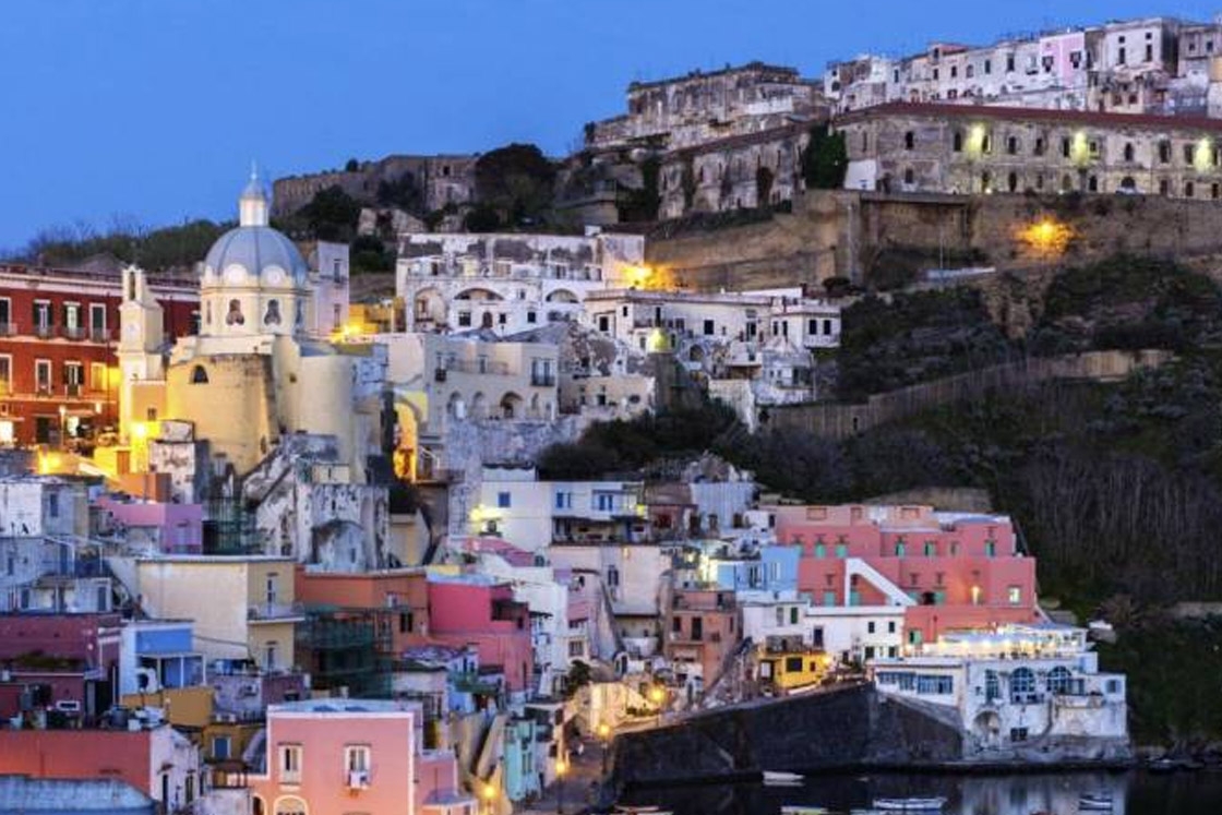 Procida capitale della cultura 2022: la cultura non isola